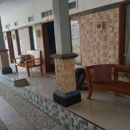 Gedhong Hostel Batununggul Eksteriør bilde
